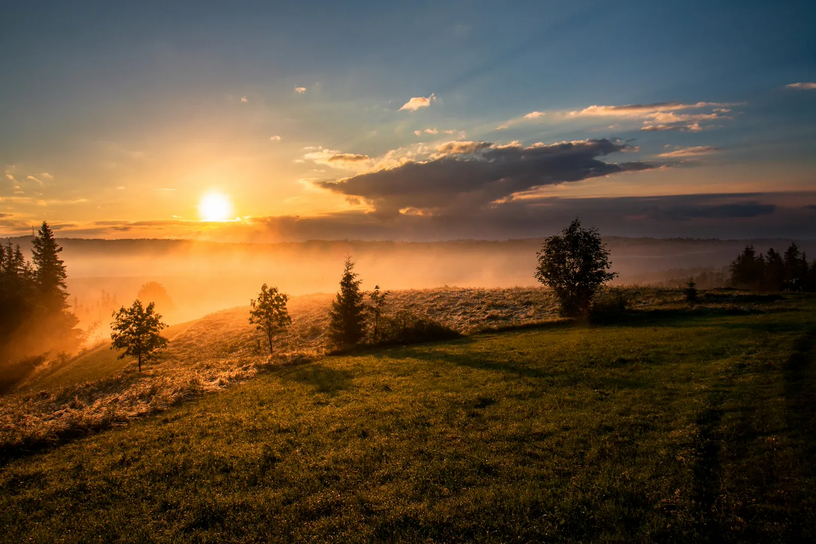 Atardecer en la montaña